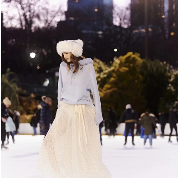 LoveShackFancy X MAX&MOI Wool-Cashmere Faux Fur Hoodie Sold Out-NWT Size XL - Picture 2 of 3